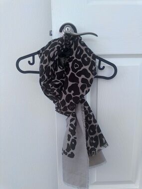 Liu Jo Leopard-Pattern Scarf